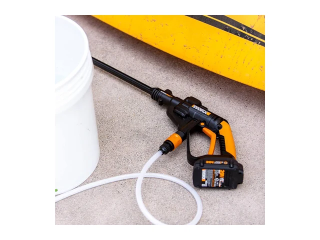 WORX WG620 20V Power Share Hydroshot Cordless Portable Power Cleaner (320 PSI, Bucket Draw)